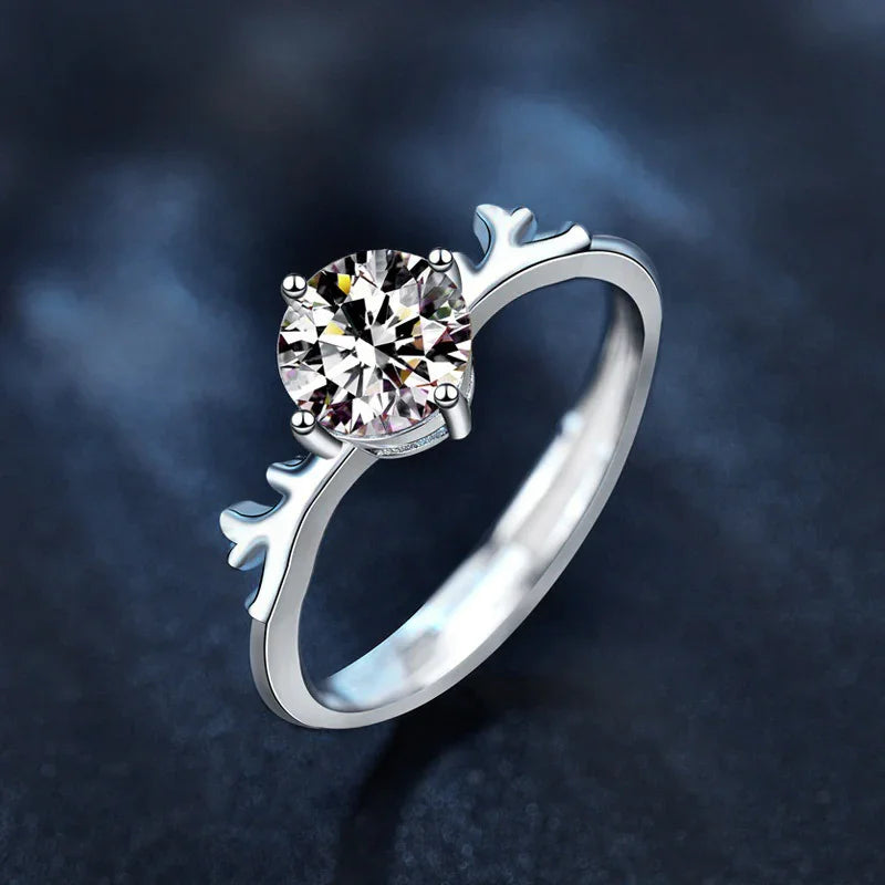 Diana's Grace Ring - Liora
