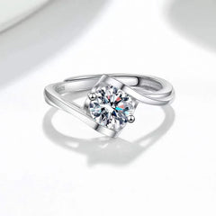Interwoven Starlight Ring - Liora