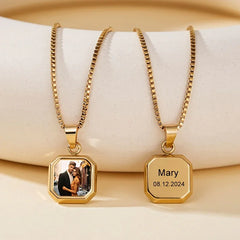 "Secret Heartbeat" Thermo-Sensitive Photo Locket Necklace