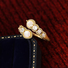 Serpent's Whisper Ring | Sustainable Metal | Mother-of-pearl shell