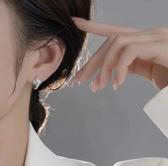 Clover Glimmer Earrings - Liora