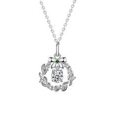 Christmas Wreath Necklace - Liora