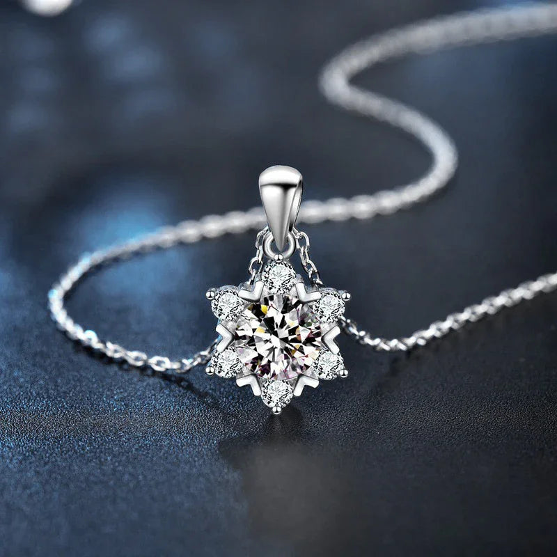 the Snowflake Necklace - Liora