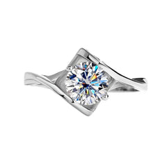 Interwoven Starlight Ring - Liora