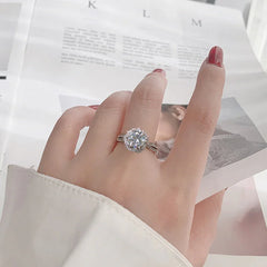 Glamour Gown Ring - Liora