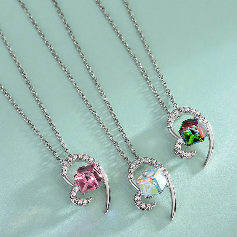 The AURORA HEART Necklace  | S925 Silver | Liora Crystal