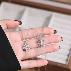 Frost Elegance Snowflake Necklace | S925 Silver | Liora Gem